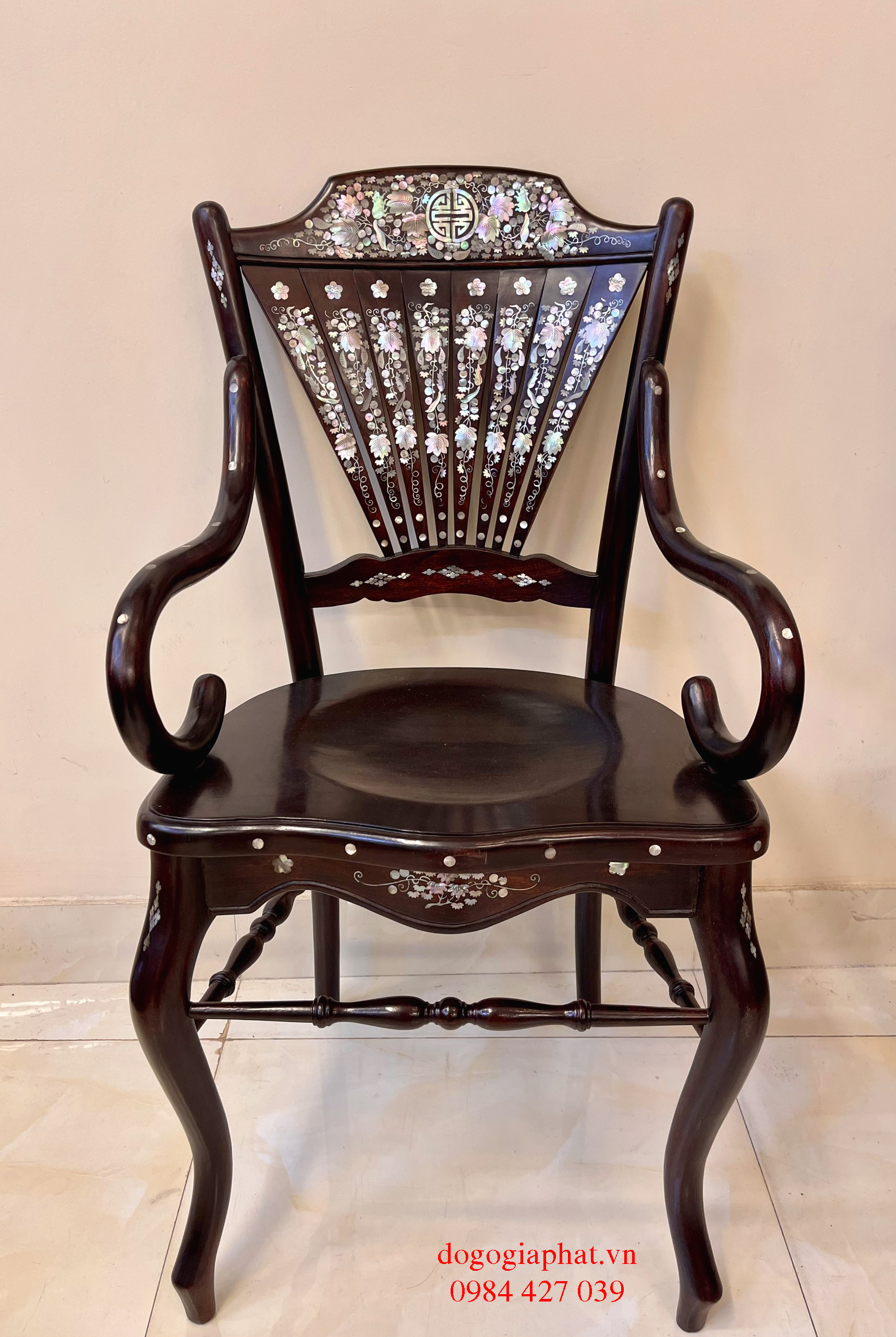 ghế rẻ quạt