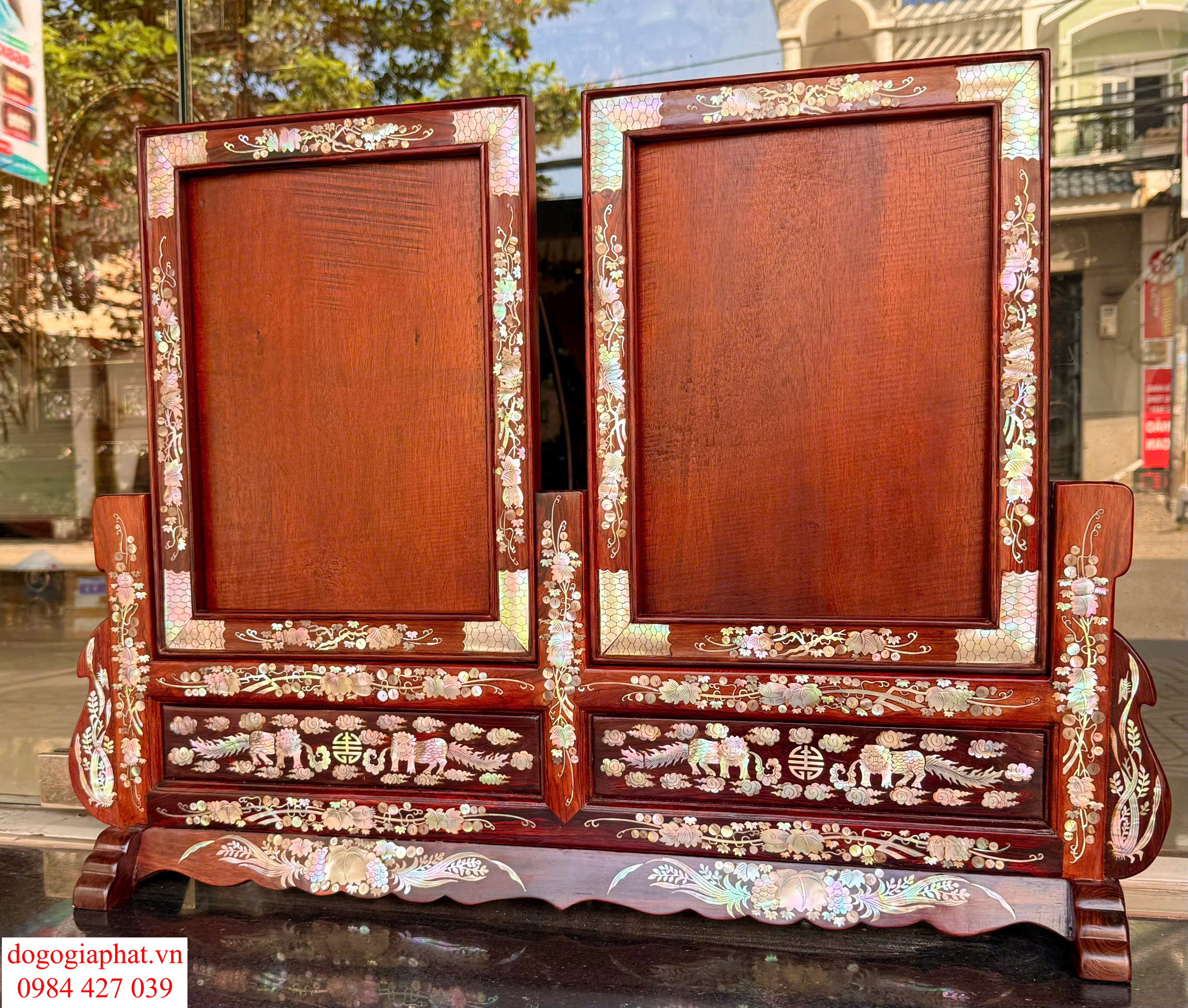 khung ảnh thờ gỗ cẩm lai