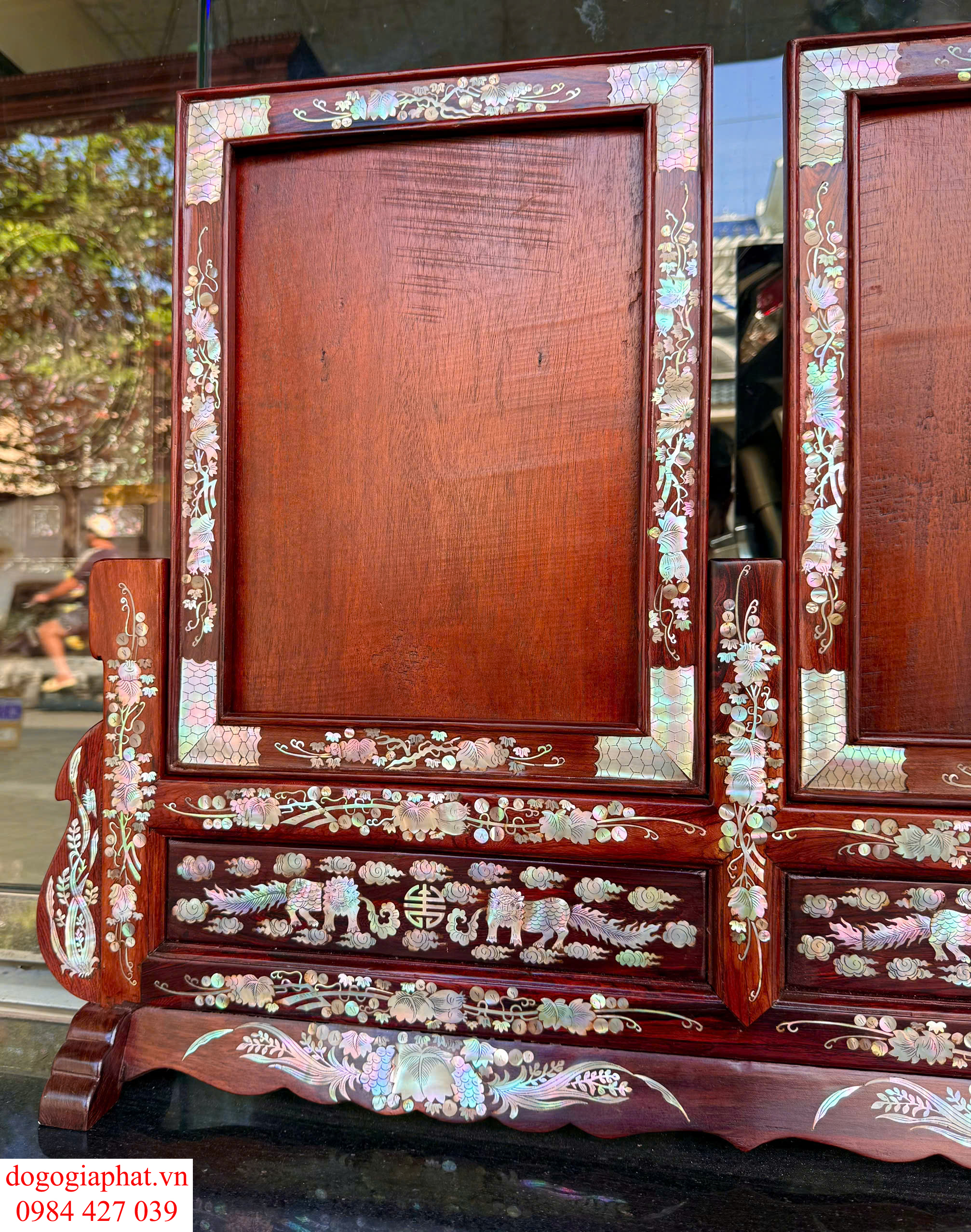 khung ảnh thờ gỗ cẩm lai
