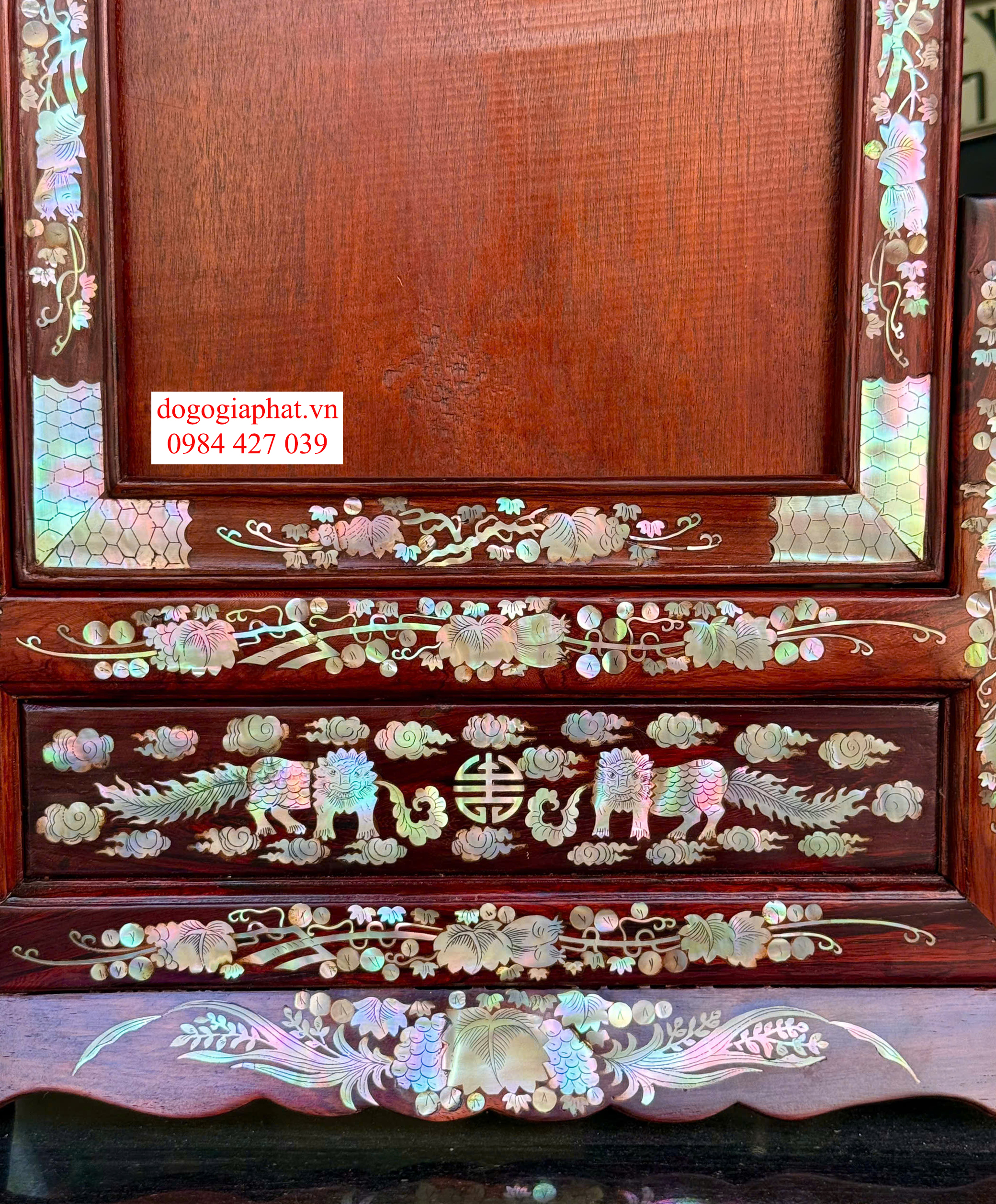 khung ảnh thờ gỗ cẩm lai