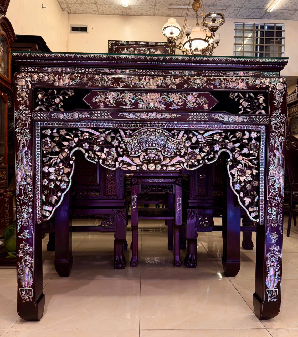 Bàn thờ cẩn ốc xà cừ
