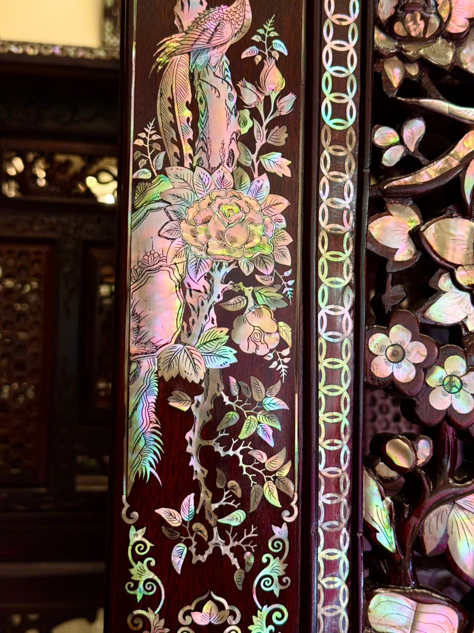 Bàn thờ cẩn ốc xà cừ